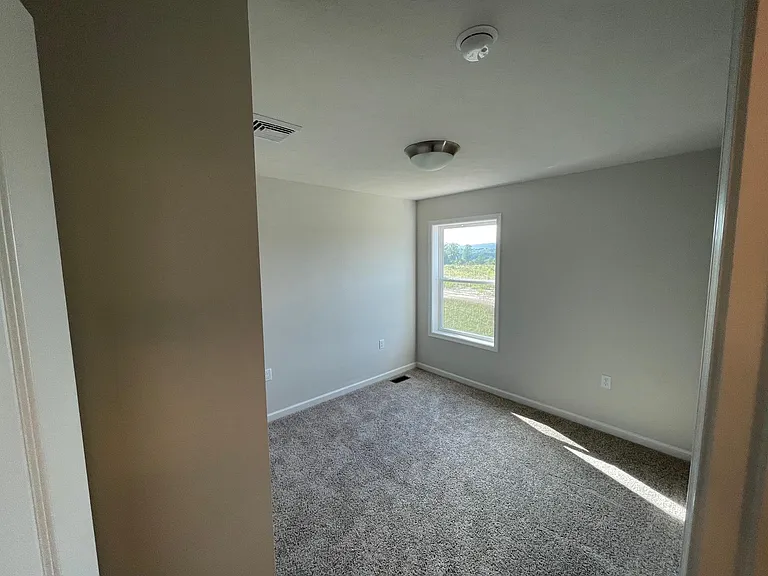 141 Caymus Dr — Photo 14
