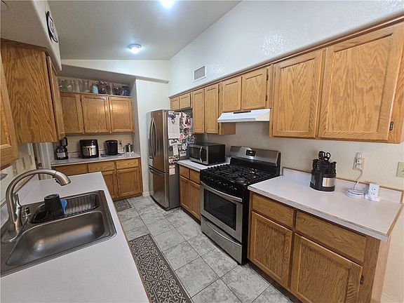 5th image of 3757 E Lass Avenue