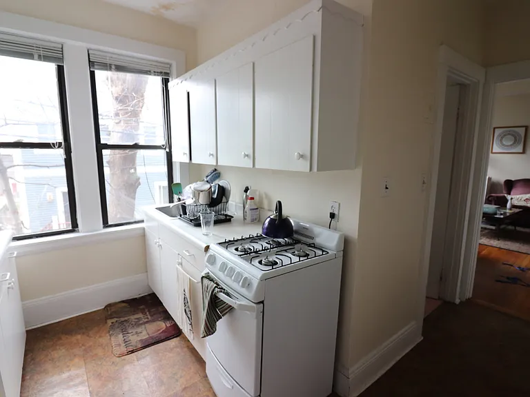 122 Babcock St #4A — Photo 5