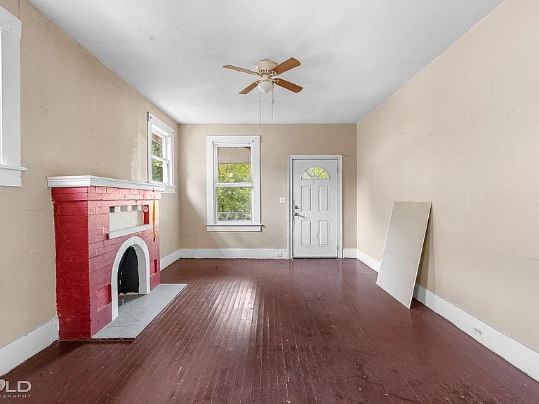 315 Robinson Pl — Photo 22