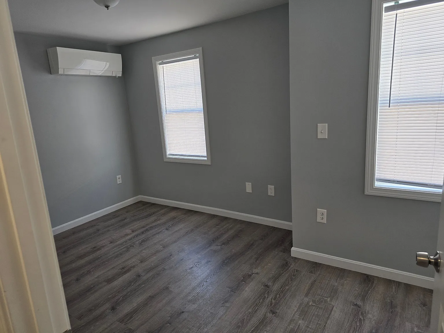 230 Appleton St — Photo 4