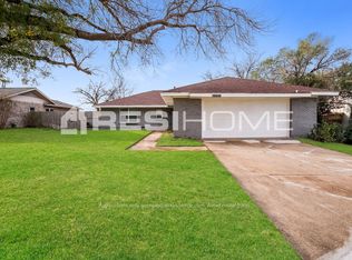 2516 Cantrell St, Irving, TX 75062