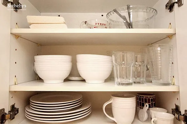 Rented by Sotheby's International Realty | media 17