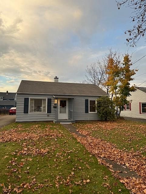 1st image of 214 Kendall Pl
