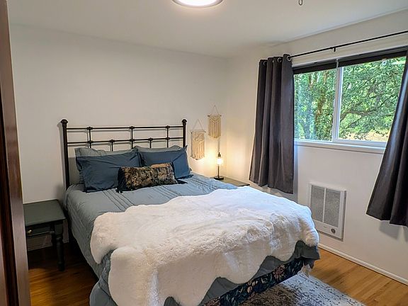 5th image of 29428 Gimpl Hill Rd