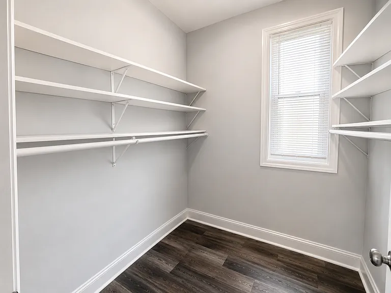 1721 N Artesian Ave #2 — Photo 10