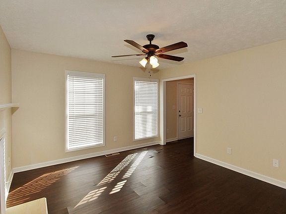 3rd image of 3012 Beryton Pl