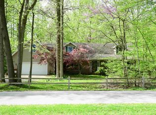 735 Lane 201 Ball Lk, Hamilton, IN 46742