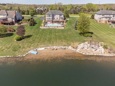 3125 Bradford Ct, Milford, MI, 48380