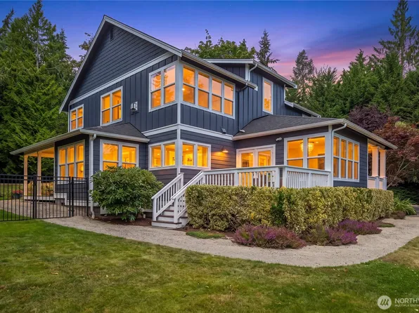 5199 New Sweden Avenue NE, Bainbridge Island, WA 98110