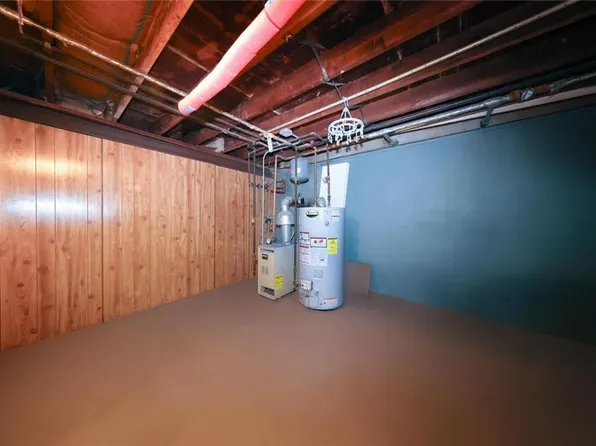 25 Lincoln Avenue image 22 of 26