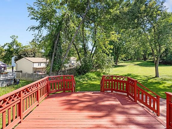 4th image of 347 Kearney Dr