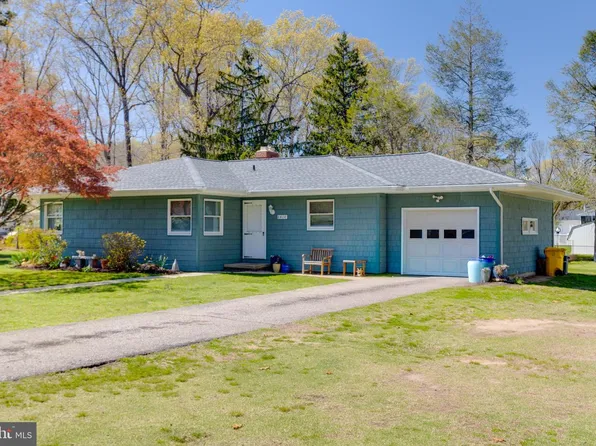 8408 Maryland Rd, Pasadena, MD 21122