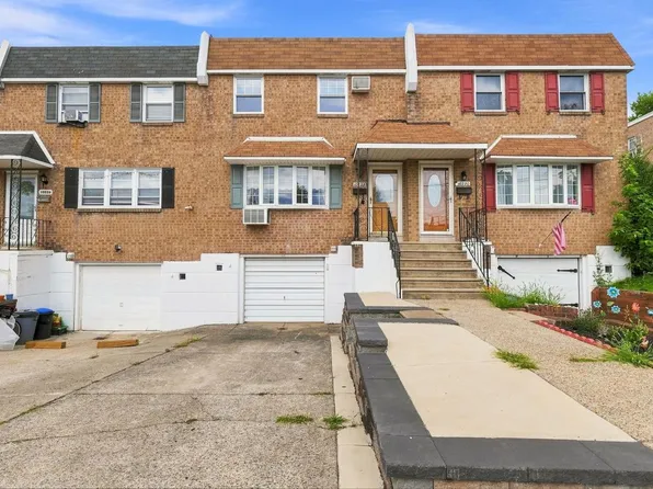 10228 W Keswick Rd, Philadelphia, PA 19114