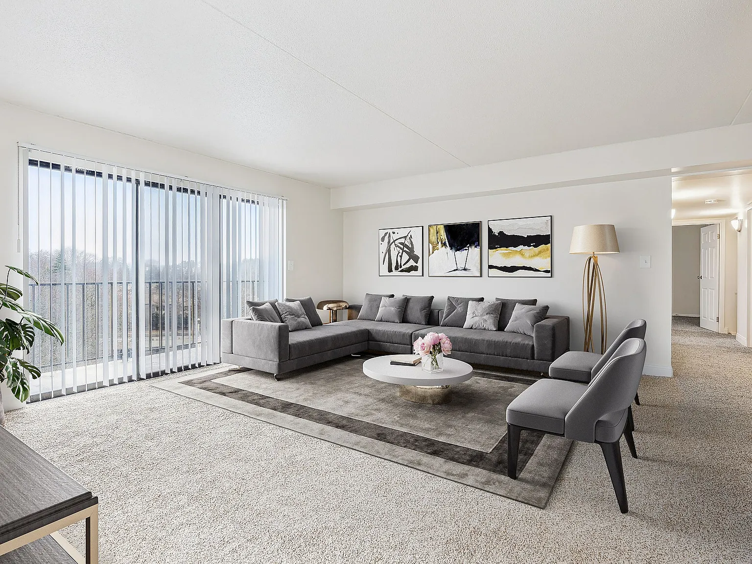 Viewpointe Apartments — Photo 1
