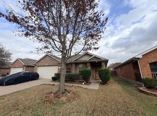 1713 Heron Dr, Aubrey, TX 76227