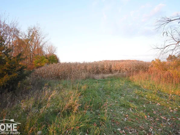 4664 W Garrison Rd, Owosso, MI 48867
