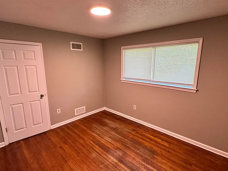 4886 Judy Lynn Ave — Photo 14