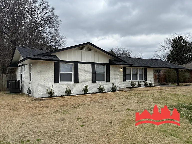 1456 E Raines Rd — Photo 4