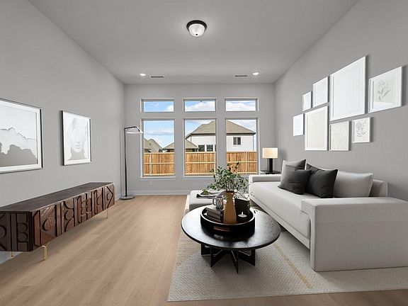 3rd image of 1521 Buttercup Ave
