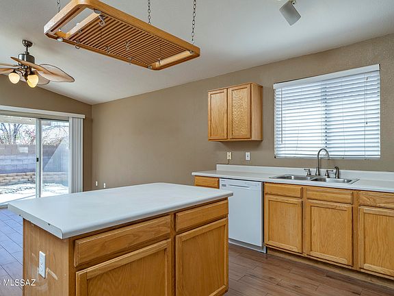 5th image of 4505 W Holly Berry Way
