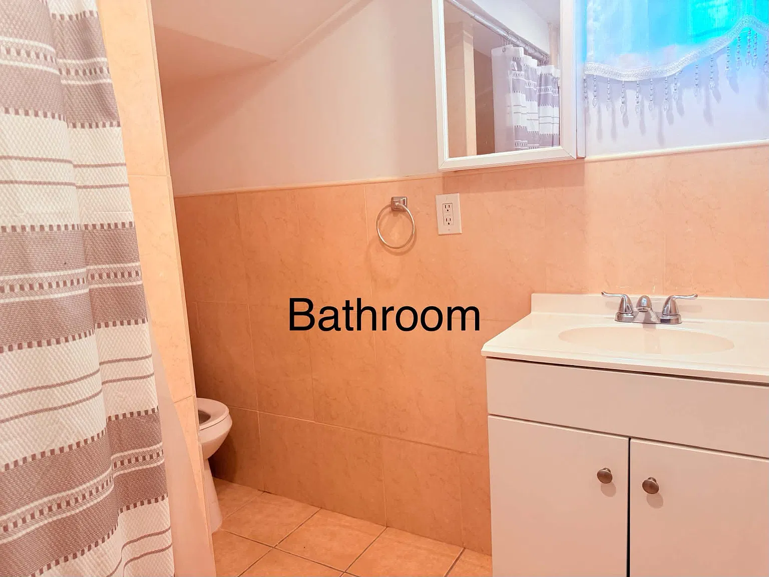 1 bed, 1000 sqft, $1,650 — Photo 2