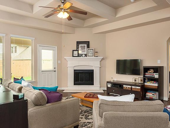 5th image of 2888 Lombardia Dr
