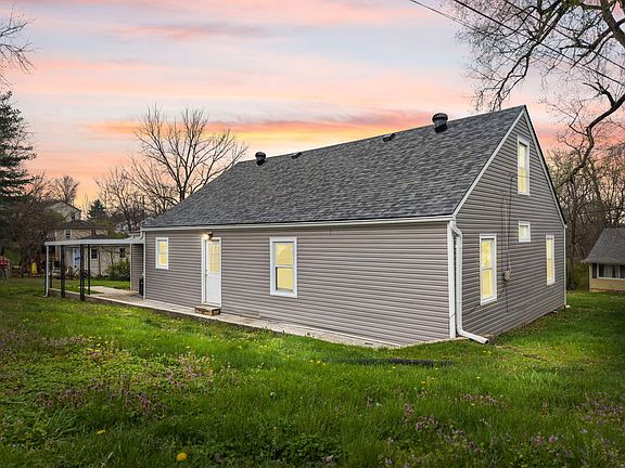 2nd image of 309 Westland Dr