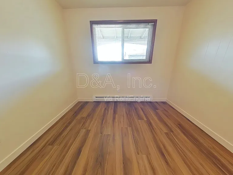2014 S Main St #6 — Photo 7