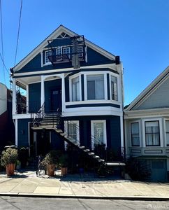 341-343 Surrey St, San Francisco, CA, 94131