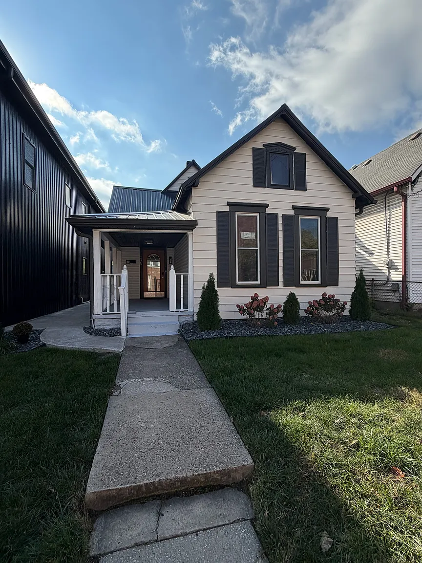 1405 Orange St photo 1