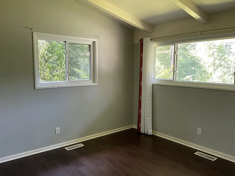 7506 Oak Ln — Photo 15