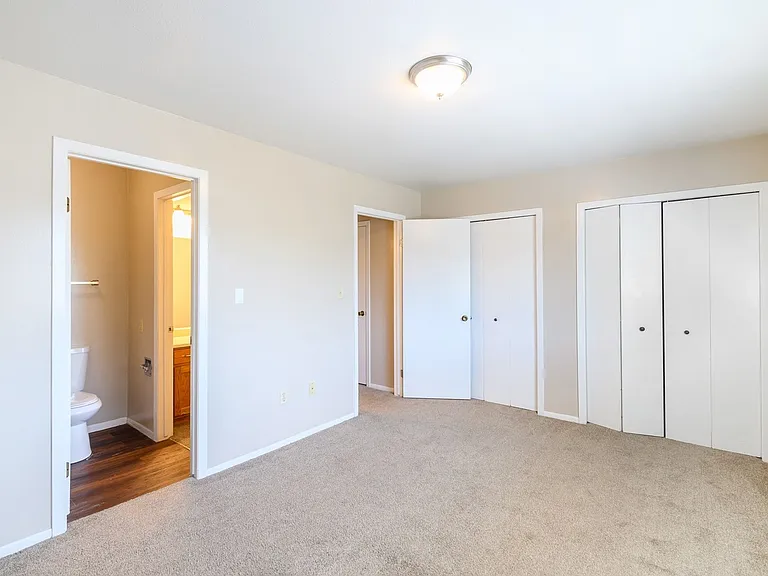5342-64 S 1300 E — Photo 20