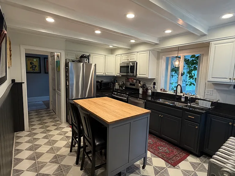 17 Daniels St — Photo 4