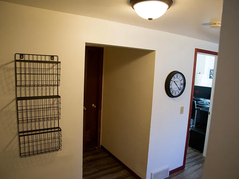 1317 S Thompson Dr — Photo 22