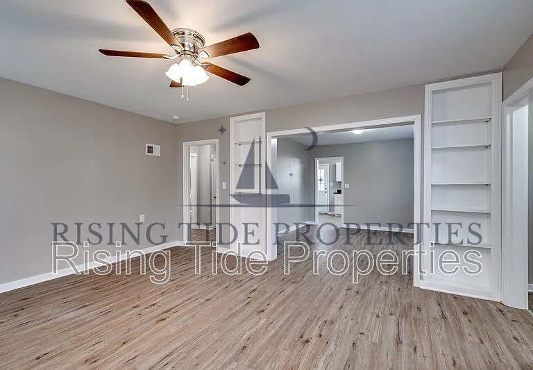 408 Margaret Dr — Photo 3
