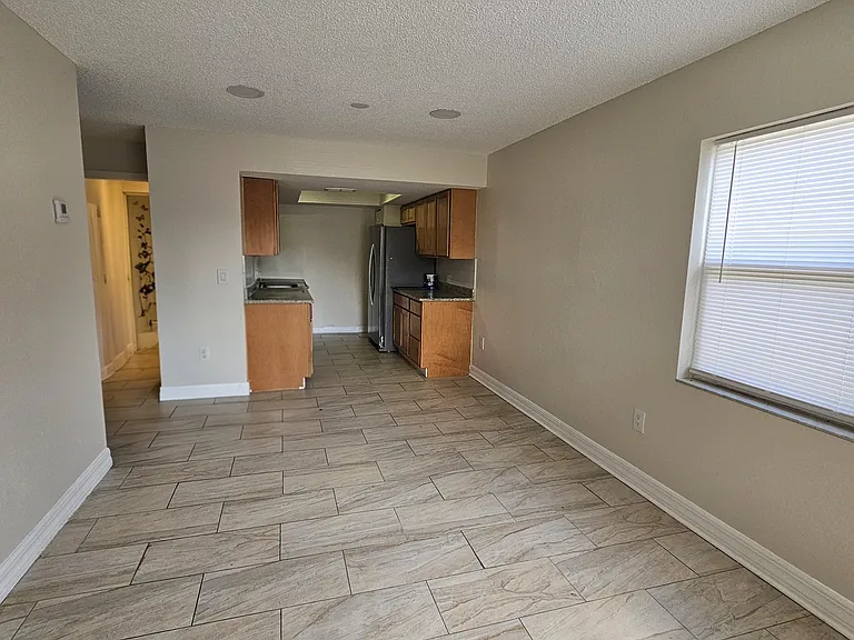 5228 32nd St E #B — Photo 4