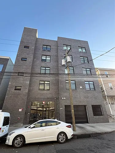 362 Hamilton Ave #101 Photo 1