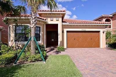 1st image of 7522 NW 110th Dr