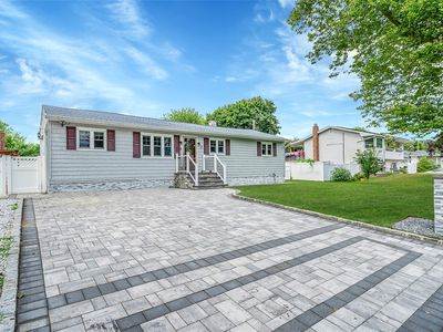 15 Liberty Avenue, Selden, NY, 11784