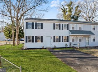 12 Heron Ct, Newark, DE 19702