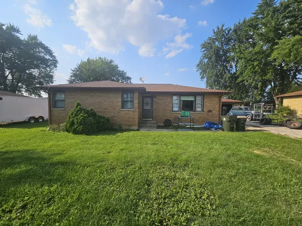 33W108 Old Stearns Rd, Elgin, IL 60120