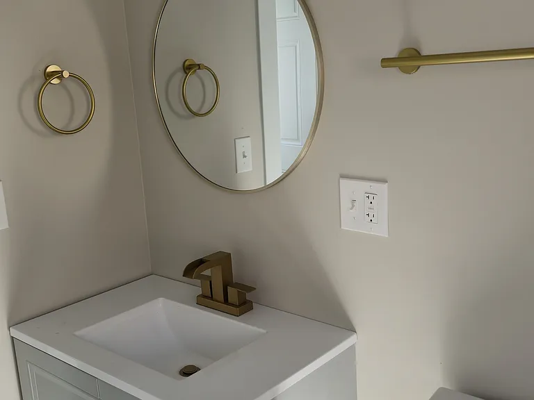 7413 S Harvard Ave #2N — Photo 2