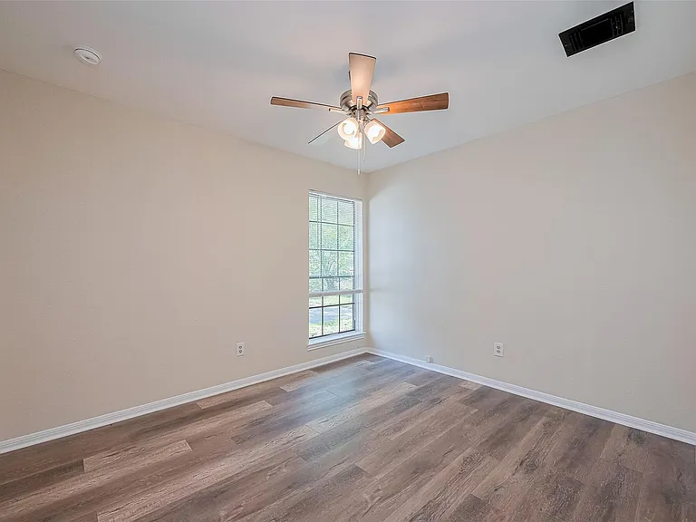 2762 Foliage Green Dr — Photo 20