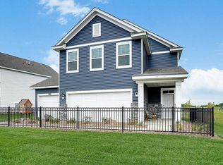 526 Goldenrod Trl, Waconia, MN 55387