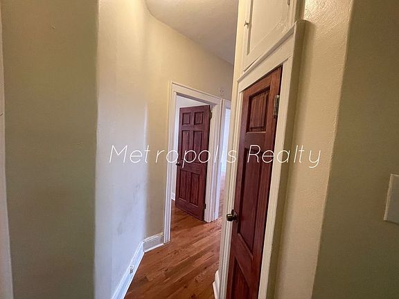 4th image of 24-63 26th St #2R