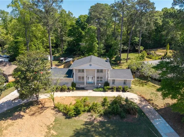 3648 Calumet Rd, Decatur, GA 30034