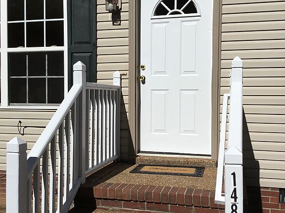 Front entrance, unit A 