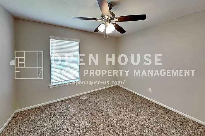 4117 Tradewind Dr — Photo 15