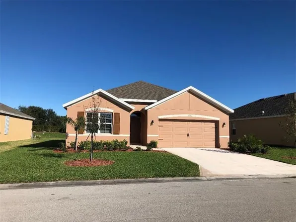 2736 Granville Mnr SW, Vero Beach, FL 32968